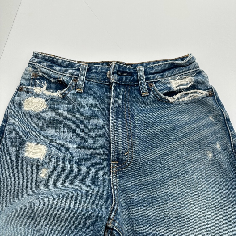 Abercrombie & Fitch Light Blue Distressed Straight Leg Jeans - Picture 4 of 6